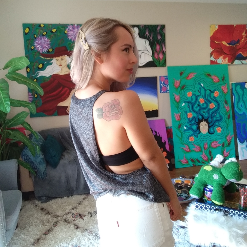 Shimmery metallic silver tank from out from under xs - Picture 4 of 4